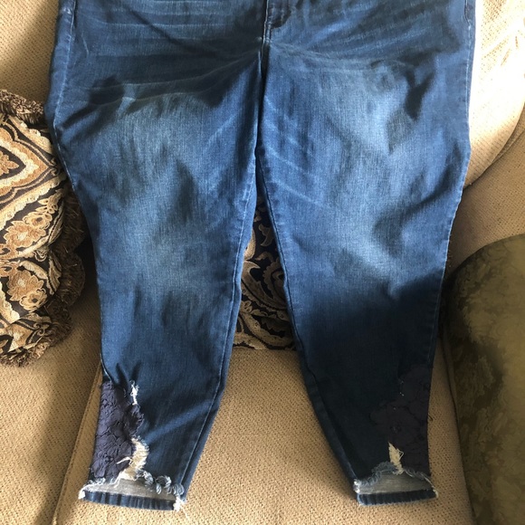 Lane Bryant Denim - EUC SZ 28 Jeans by Lane Bryant